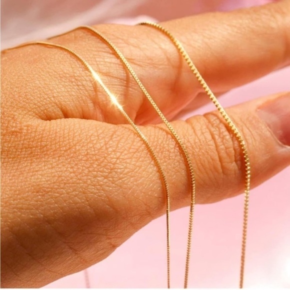 Gold 14k Gold Plated 2pc Minimalist Necklace Set - Picture 2 of 2